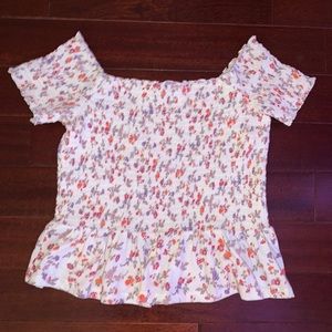American Eagle top